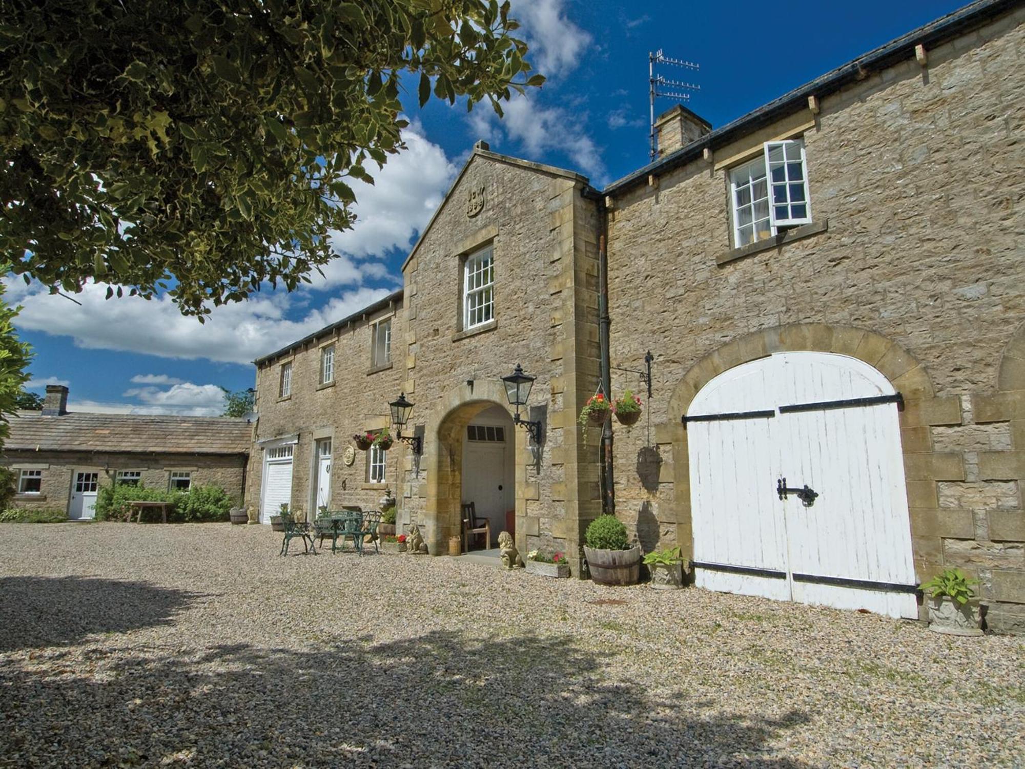 Villa Coach House West Burton Exterior foto